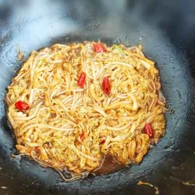 漬物キャベツ入りライスヌードル炒めの作り方：6