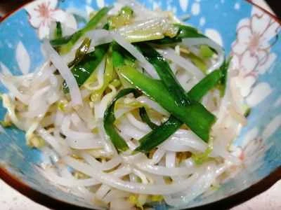 ニラともやし炒めの作り方：6