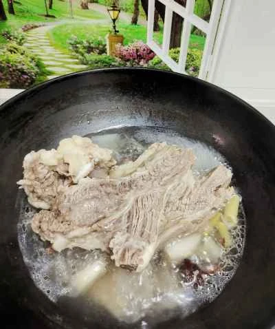 香ばしい牛肉の塊を作る手順：2