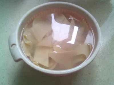 牛肉とネギと豆腐の皮の炒め物の作り方：5