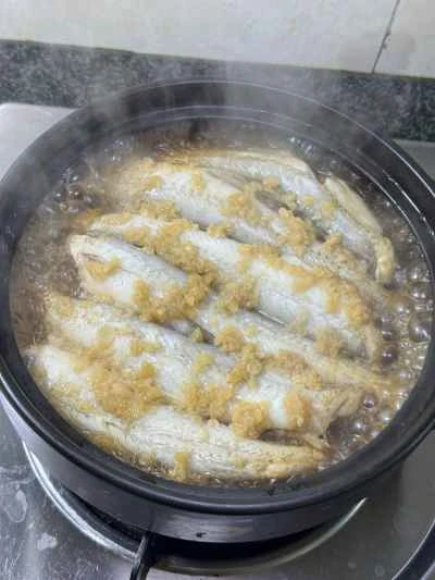 ニンニク春雨と九腹魚の作り方：10