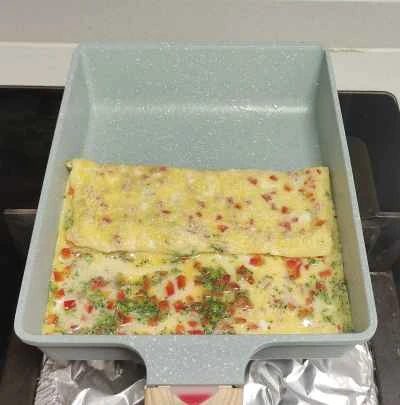 野菜オムレツの作り方：4