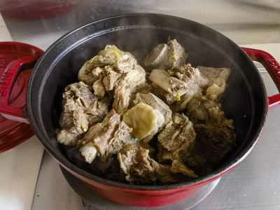 牛スペアリブの透明煮込みの作り方：7