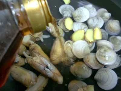 2種類の新鮮な食材を使ったセロリ炒めの作り方：6