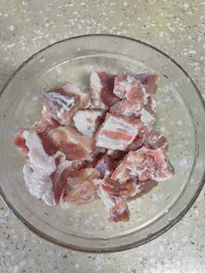 プラムポークリブの作り方：1