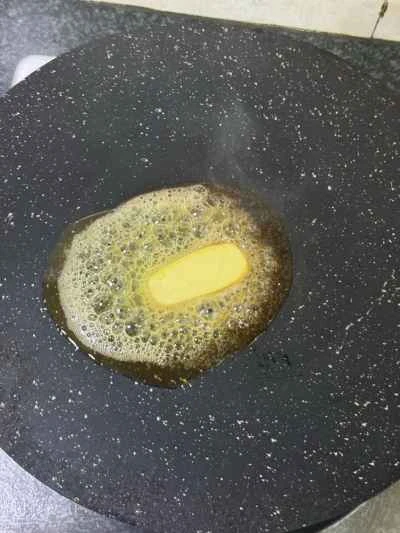 バターマッシュルームと牛肉の角切りを作る手順：6