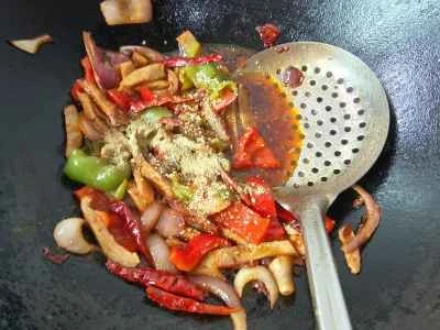 カリカリの胃袋炒めの作り方：10