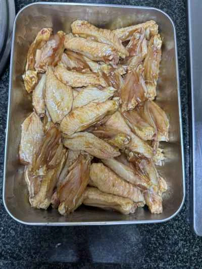 ハニーグレーズマッシュルームチキンウィングのレシピ手順：3