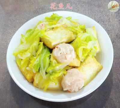 ロブスターのしっぽボール、キャベツ、豆腐のシチューのレシピ