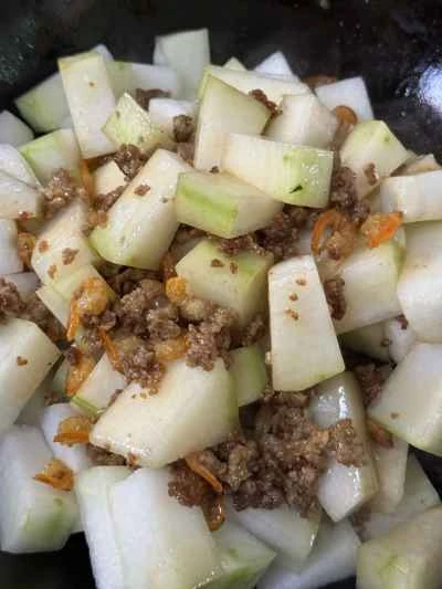 ひき肉と干しエビ入り冬瓜の煮込みの作り方：9