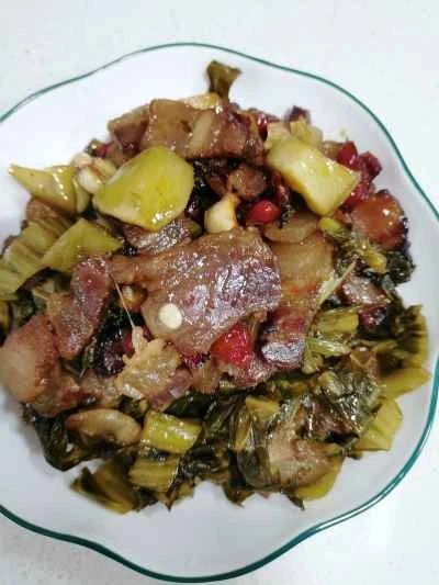 豚肉とキャベツのピクルス炒めのレシピ