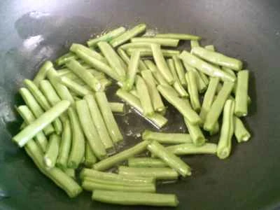 からし菜とインゲンの炒め物の作り方：5