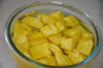 パイナップル入り酢豚の作り方：2