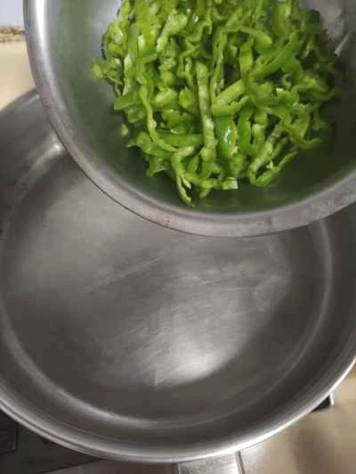 発酵黒豆の唐辛子炒めの作り方：4