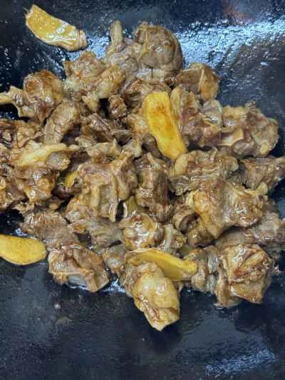 ゴーヤ入り牛バラ肉の煮込みの作り方：9