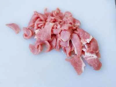 ゆで豚薄切りの作り方：2