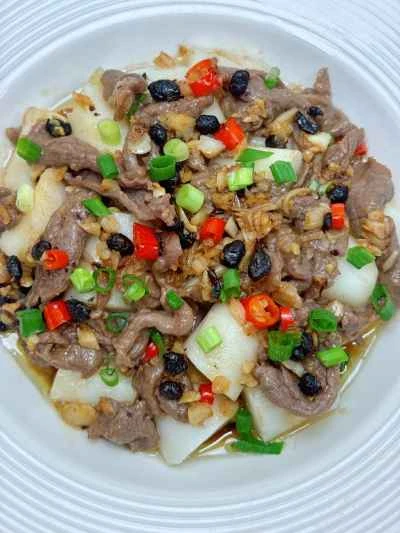 蒸し牛肉麺ロールのレシピ