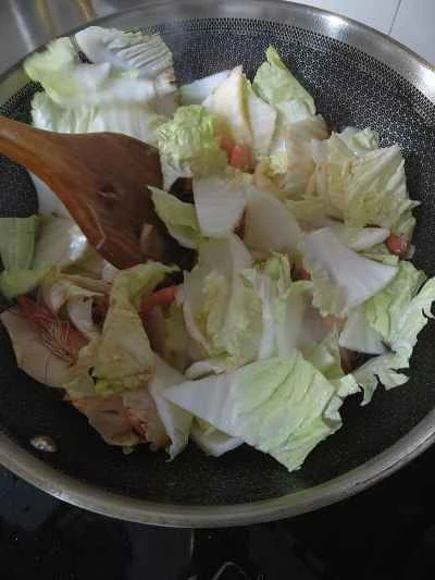キャベツ、豆腐、エビの煮込みの作り方：17