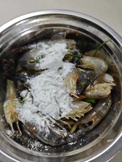 台風シェルター風エビフライの作り方：2