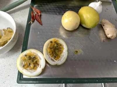 パッションフルーツサワービーフスープの作り方：2