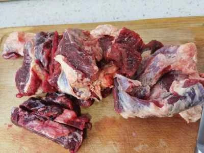 牛肉の角切り煮の作り方:1