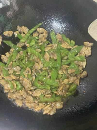 ピーマンとアサリの炒め物の作り方：8