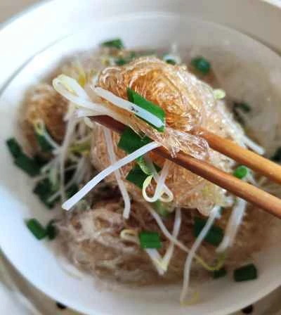 里芋ともやしと春雨の蒸し煮の作り方：7