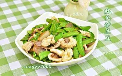 イカとスナップエンドウの炒め物のレシピ