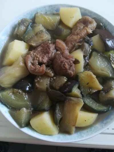 豚バラ肉とナスの煮込みレシピ