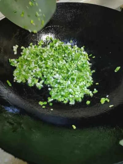 ニンニク入り目玉焼きの作り方：6