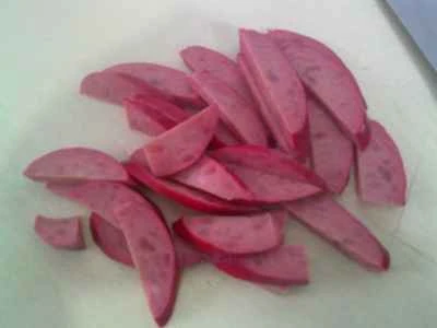 黒キクラゲと赤ソーセージの炒め物の作り方：3