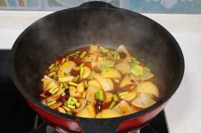 鶏肉の角切り炒めの作り方：5