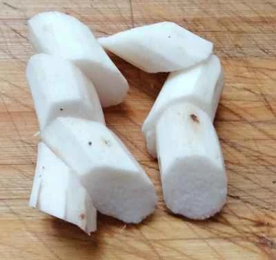 シチューの作り方：1