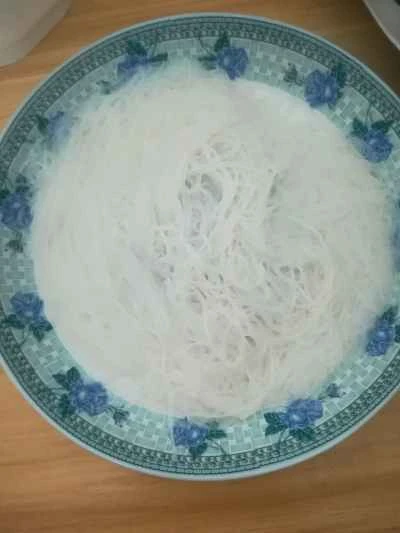 春雨とベビーチンゲン菜の炒め物の作り方：4