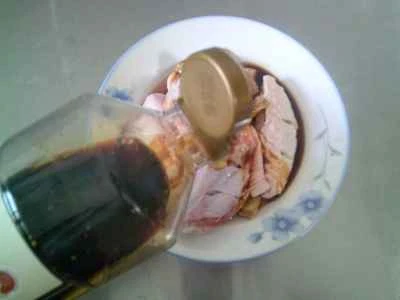 竹の葉で巻いた手羽先の作り方：4