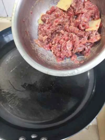 羊肉とネギの炒め物の作り方:6