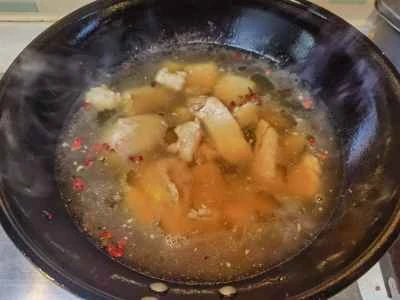 春雨とザワークラウト入り豚スペアリブの煮込みの作り方：5