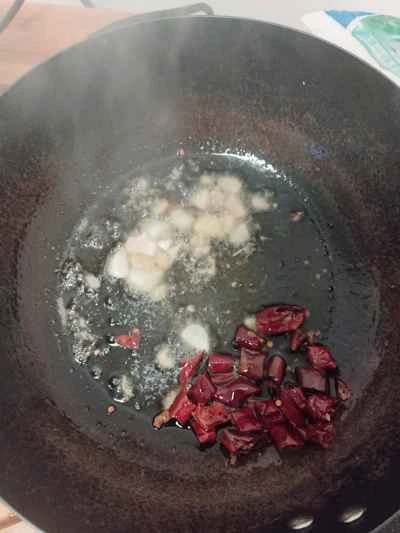 酸っぱくて辛いレンコンの千切りを作る手順：5