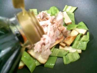 牛肉と乾燥豆腐とピーマンの炒め物の作り方：6