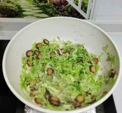 ニンジンとキャベツの炒め物の作り方：5